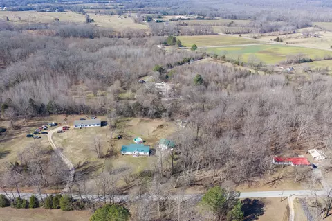 419 Hughes Rd E, Jackson, TN 38305 photo 11