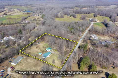 419 Hughes Rd E, Jackson, TN 38305 photo 3
