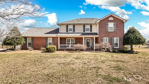 2207 Tom Dr, Clarksville, TN 37043