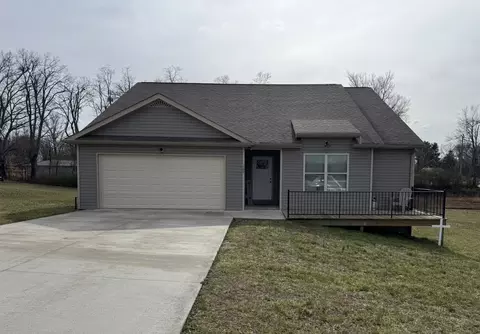 260 Celeste Dr, Baxter, TN 38544