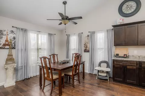 Dining - 260 Celeste Dr, Baxter, TN 38544 photo 1 of 1