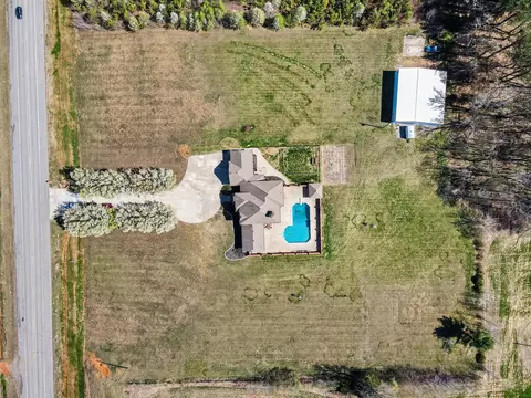 View/Area - 2844 Highway 52 E, Bethpage, TN 37022 photo 4 of 7