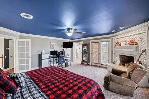 Bedroom - 2844 Highway 52 E, Bethpage, TN 37022 photo 4 of 6