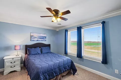 Bedroom - 2844 Highway 52 E, Bethpage, TN 37022 photo 6 of 6