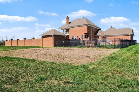 Exterior - 2844 Highway 52 E, Bethpage, TN 37022 photo 15 of 16
