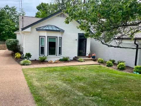 117 Westover Park Ct, Nashville, TN 37215