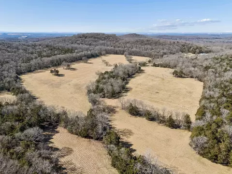 935 Comer Rd, Lascassas, TN 37085