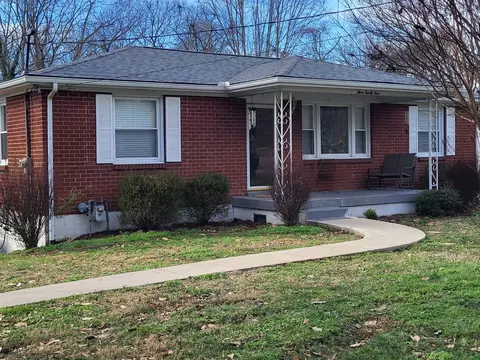 324 Jacksonian Dr, Hermitage, TN 37076