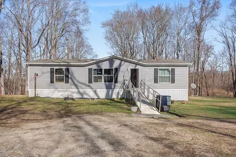 5076 Southpoint Ridge Rd, Hampshire, TN 38461