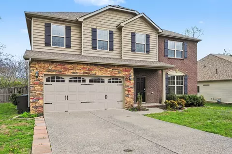 212 Leah Ct, Gallatin, TN 37066