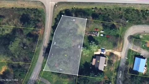 120 Point Oak Dr, Parrottsville, TN 37843