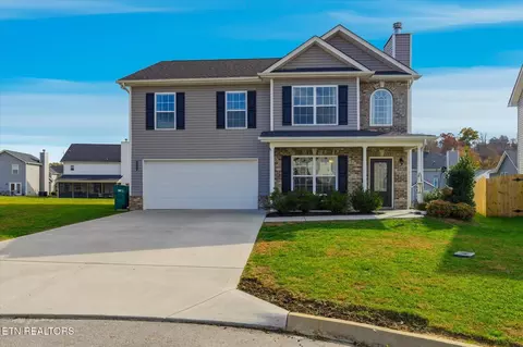 7424 Rugged Bark Ln, Knoxville, TN 37924