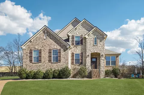 108 Tipperton Ct, Gallatin, TN 37066
