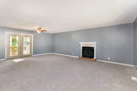Living - 2104 Wolfe Rd, White Bluff, TN 37187 photo 1 of 4