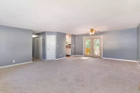 Living - 2104 Wolfe Rd, White Bluff, TN 37187 photo 2 of 4
