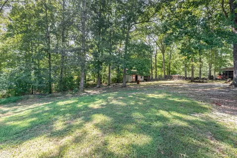 Exterior - 2104 Wolfe Rd, White Bluff, TN 37187 photo 4 of 4