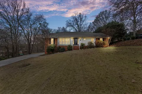 1926 Rock Bluff Rd, Hixson, TN 37343