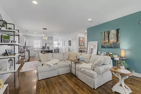 803 Lancaster Way, Nashville, TN 37212