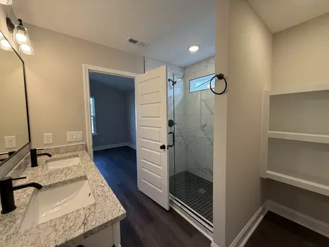 2082 Melanie Dr, Springfield, TN 37172 photo 4