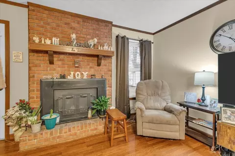 Living - 452 Campfire Dr, Murfreesboro, TN 37129 photo 2 of 2