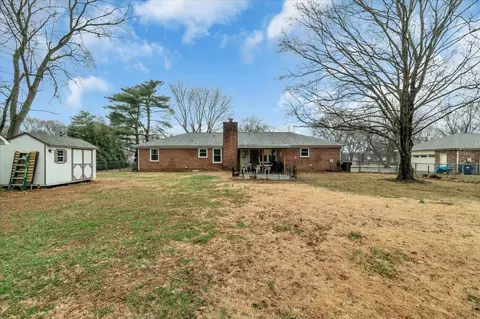 Exterior - 452 Campfire Dr, Murfreesboro, TN 37129 photo 8 of 13