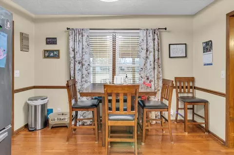Dining - 452 Campfire Dr, Murfreesboro, TN 37129 photo 3 of 3