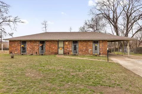 214 Ivan Rd, Memphis, TN 38109