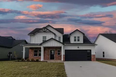 1585 Hidden Creek Trl, Clarksville, TN 37043