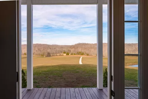 185 Thompson Rd, Dickson, TN 37055 photo 6