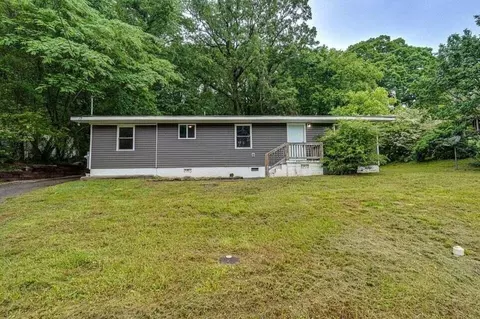 3639 Sapulpa St, Chattanooga, TN 37406