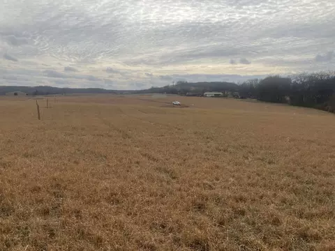 8 Southport Rd, Mount Pleasant, TN 38474