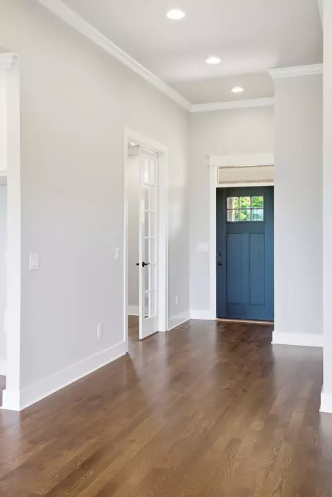 Entry Way - 1561 John Sharp Rd, Spring Hill, TN 37174 photo 2 of 5