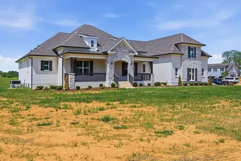 Exterior - 1561 John Sharp Rd, Spring Hill, TN 37174 photo 3 of 9