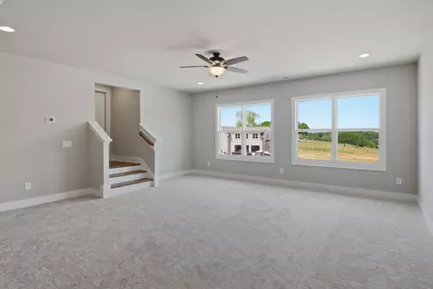 Living - 1561 John Sharp Rd, Spring Hill, TN 37174 photo 2 of 3