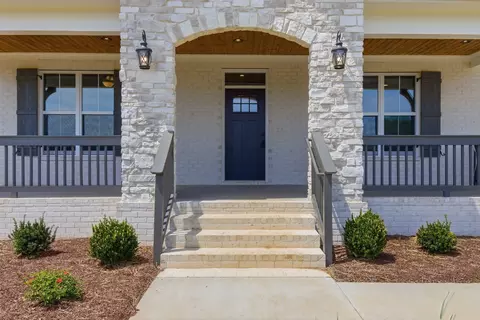 Exterior - 1561 John Sharp Rd, Spring Hill, TN 37174 photo 6 of 9
