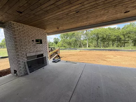 Exterior - 8709 Iron Willow Pass, Eagleville, TN 37060 photo 3 of 8