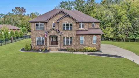 209 Amana Dr, Lebanon, TN 37087