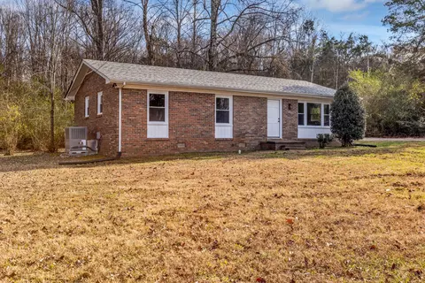 105 Sherry Ln, Dickson, TN 37055
