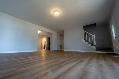 Living - 1102 Falling Tree Ct, Murfreesboro, TN 37130 photo 2 of 6