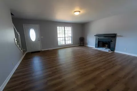 Living - 1102 Falling Tree Ct, Murfreesboro, TN 37130 photo 6 of 6