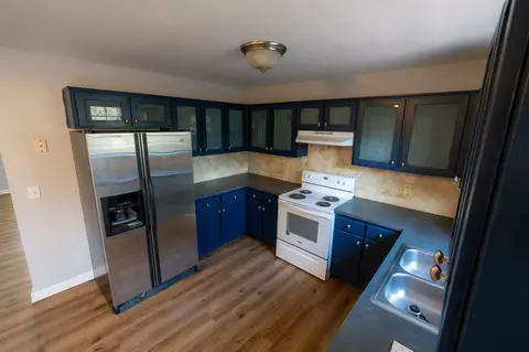Kitchen - 1102 Falling Tree Ct, Murfreesboro, TN 37130 photo 1 of 2