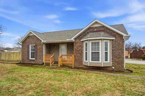 4971 Hyde Rd, Springfield, TN 37172
