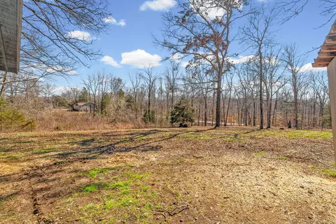 Exterior - 1663 Southside Rd, Southside, TN 37171 photo 7 of 15