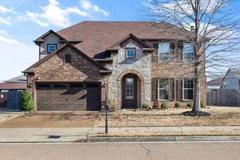 5112 Foggy River Ln, Memphis, TN 38135