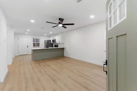 Entry Way - 507 E State St, Murfreesboro, TN 37130 photo 1 of 1