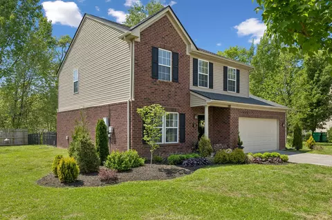 3010 Gale Ct, Spring Hill, TN 37174