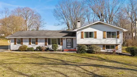 2100 Peerless Rd NW, Cleveland, TN 37311