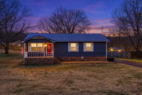 62 Overlook Pl, Estill Springs, TN 37330