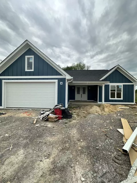 1163 Spry Rd, Bradyville, TN 37026