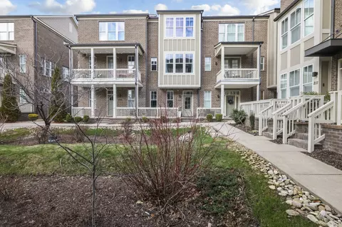 207 Porter Village Cir, Nashville, TN 37206